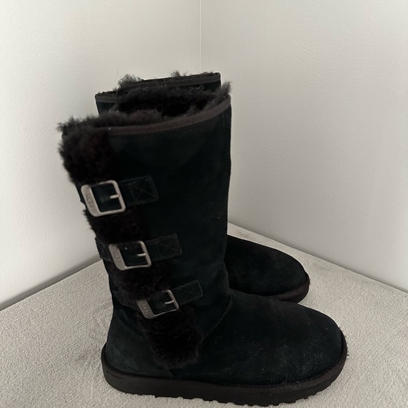 UGG Black TALL BOOT  BLACK US 9 - Picture 5 of 10